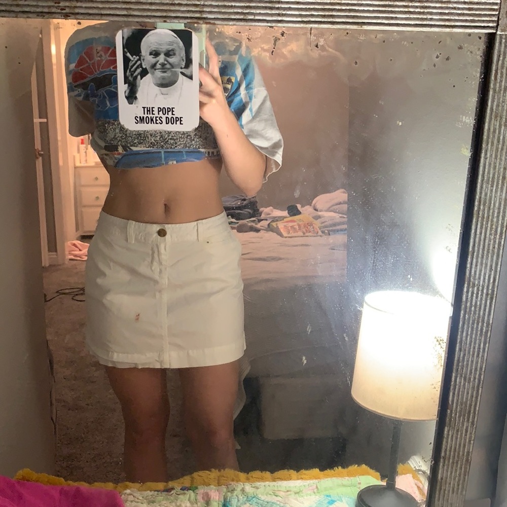 Y2K low-rise skirt